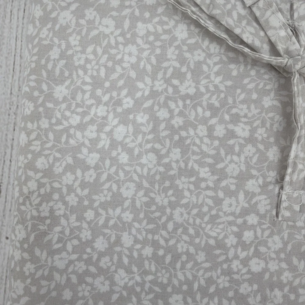 Laura Ashley Sheet Set QUEEN Chelsie Vine Gray White Petite Floral Farmhouse